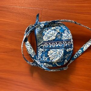 Vera Bradly white and blue crossbag